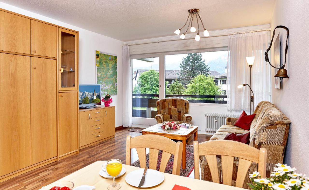Alpenkette Apartment Garmisch-Partenkirchen Exterior photo