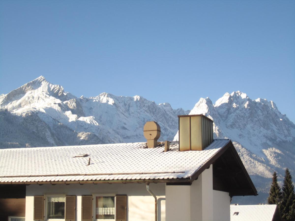 Alpenkette Apartment Garmisch-Partenkirchen Exterior photo