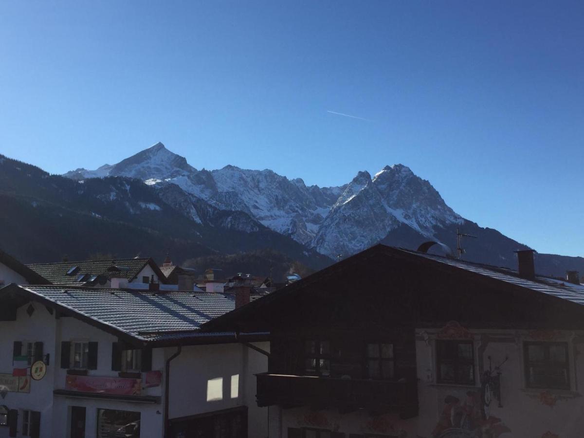 Alpenkette Apartment Garmisch-Partenkirchen Exterior photo